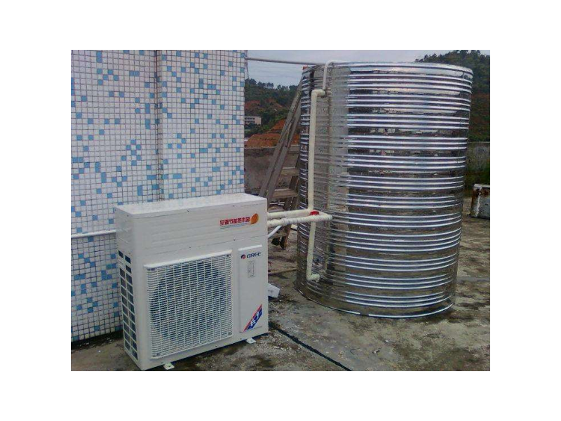 安装一台空气源热泵热水器需要多少钱？